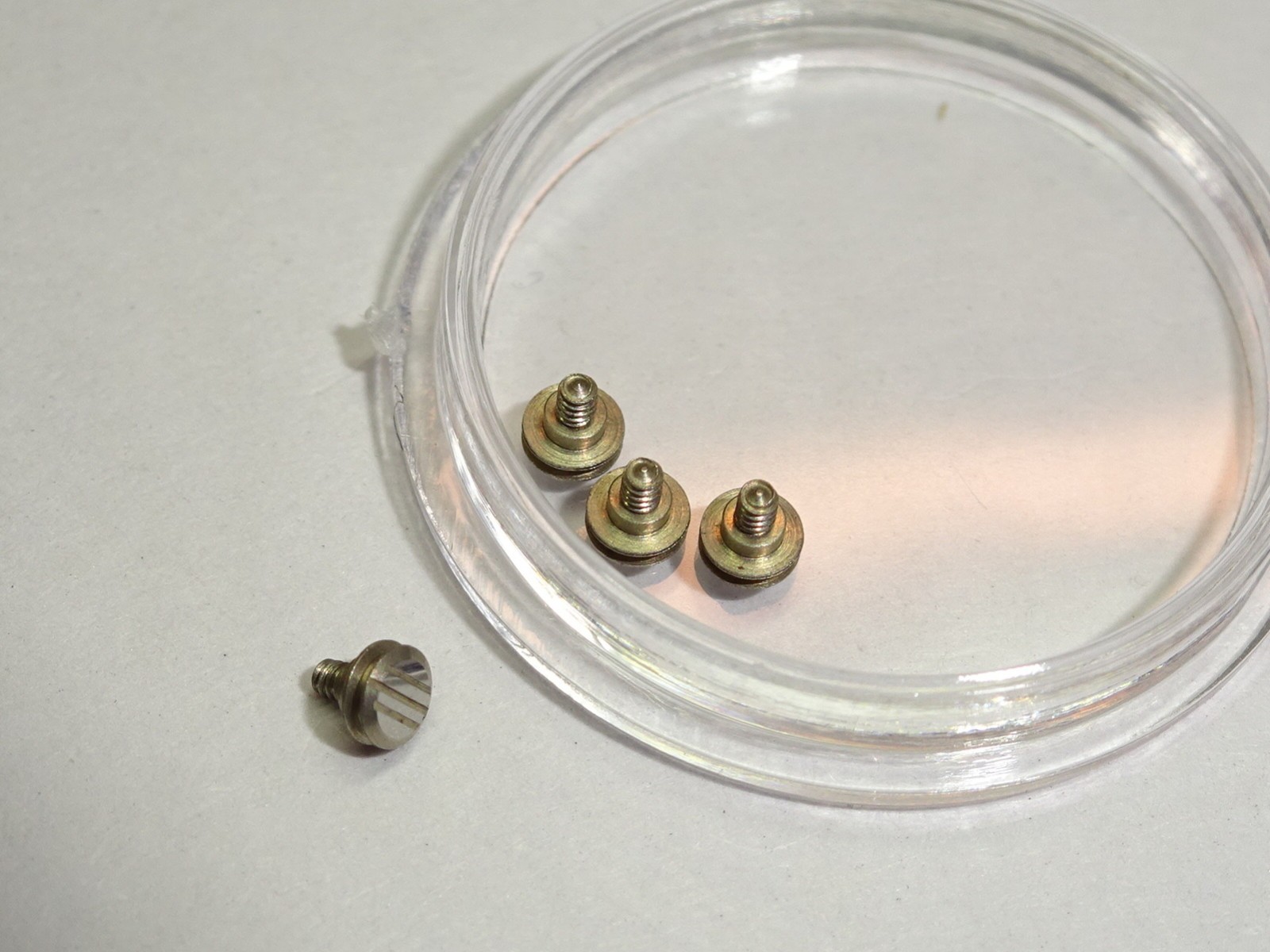 Landeron screw for fly-back lever cal. 148 / part 58180 (new)