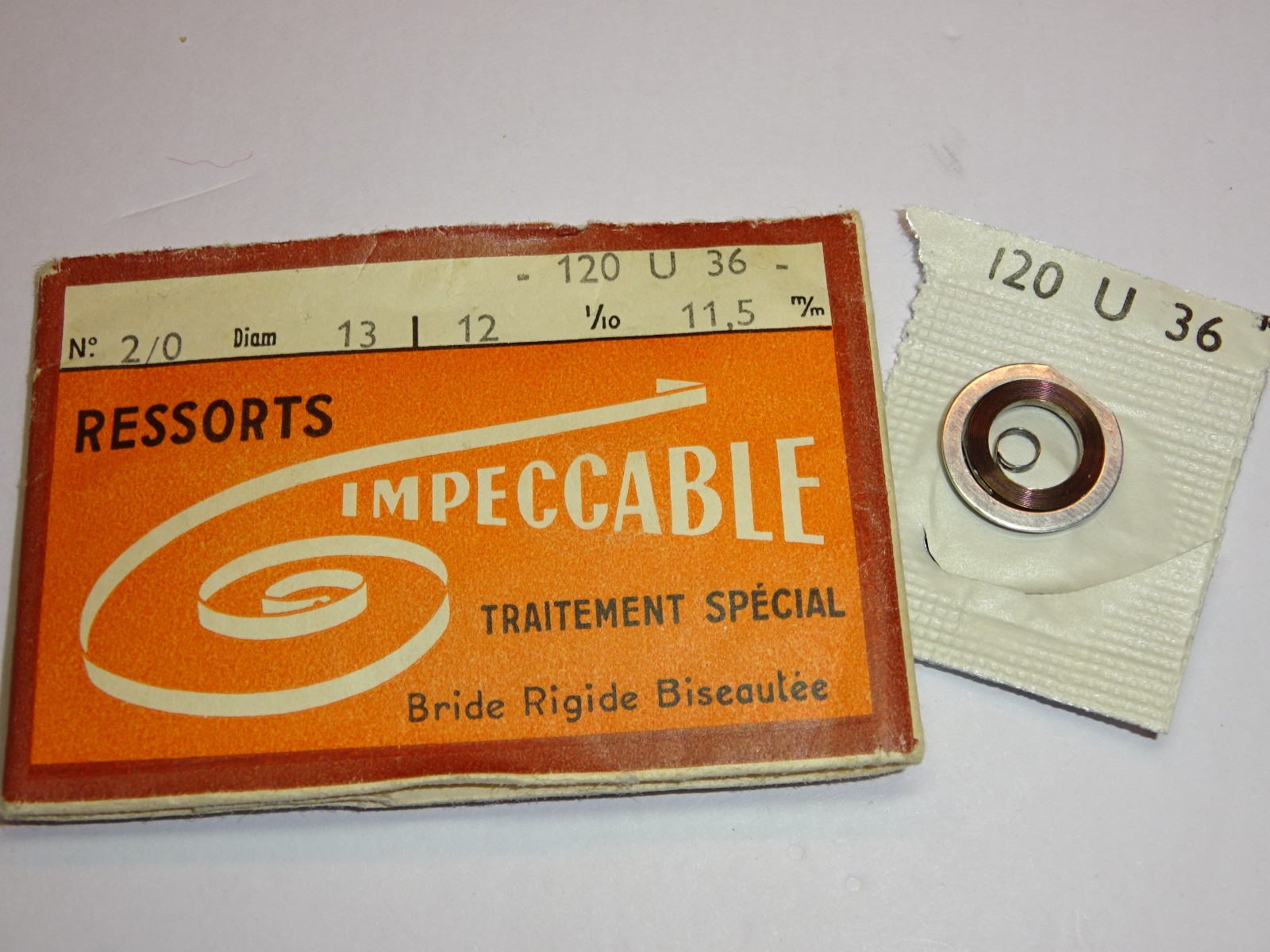 Universal Geneve mainspring 267 267G