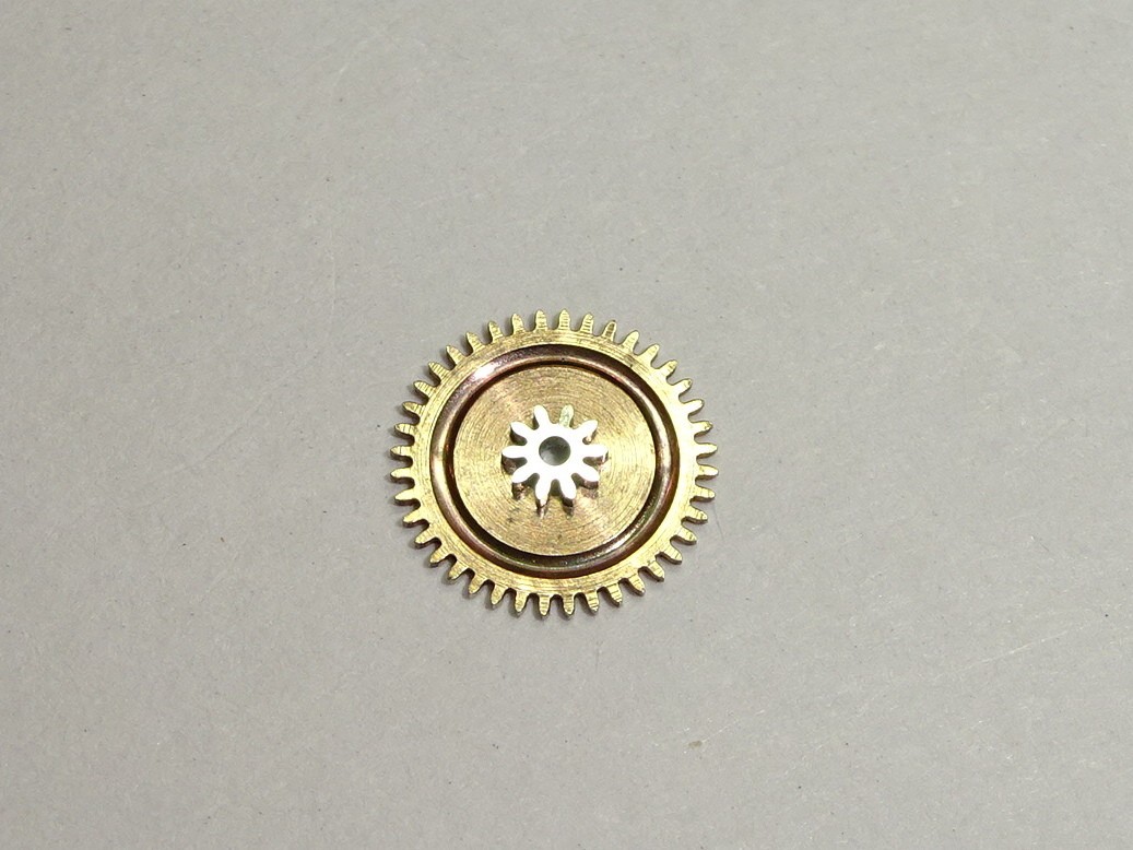 Omega minute wheel cal. 550 551 552 560 561 562 563 564 565 600 601 610 611 613 750 / part 1246