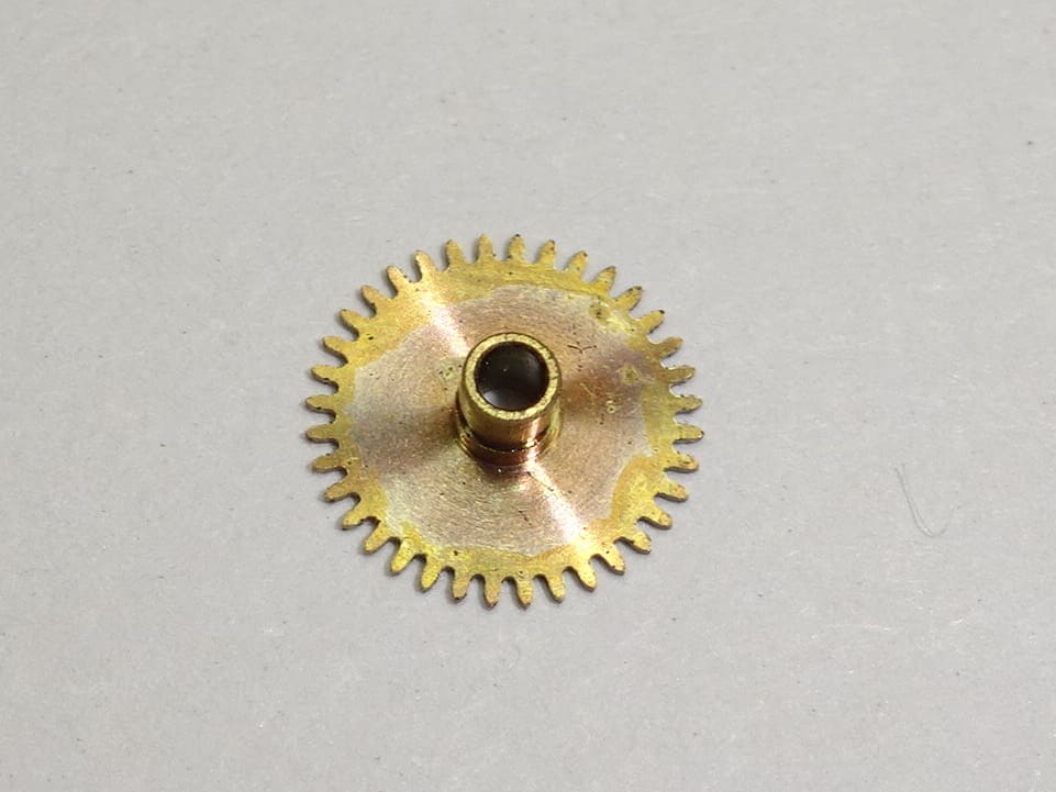 Omega hour wheel cal. 560 / part 1232 (height 1.83mm)