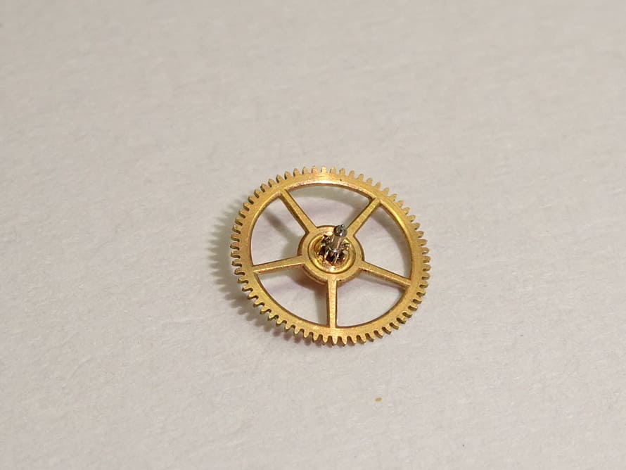 Omega 3rd wheel cal. 690 / part 1240