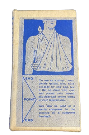 WW2 U.S. TRIANGULAR BANDAGE COMPRESSED 1942